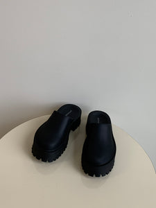 platform foam clogs