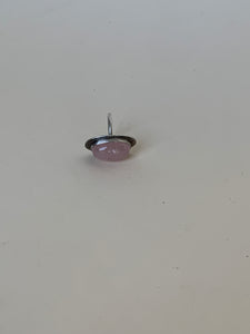 Pink quartz ring