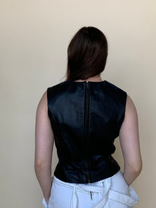 Fitted leather top