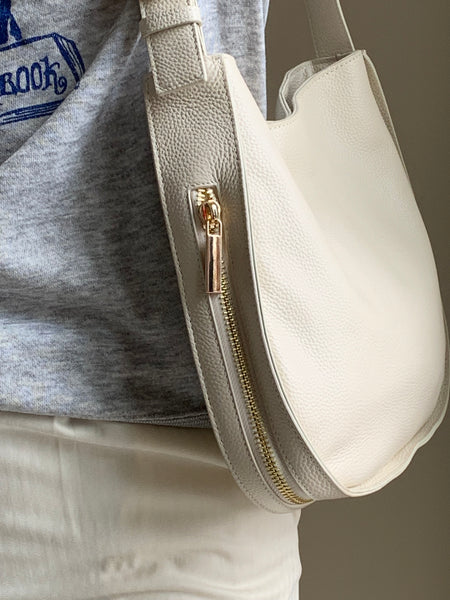 Tote le Monde cream shoulder bag