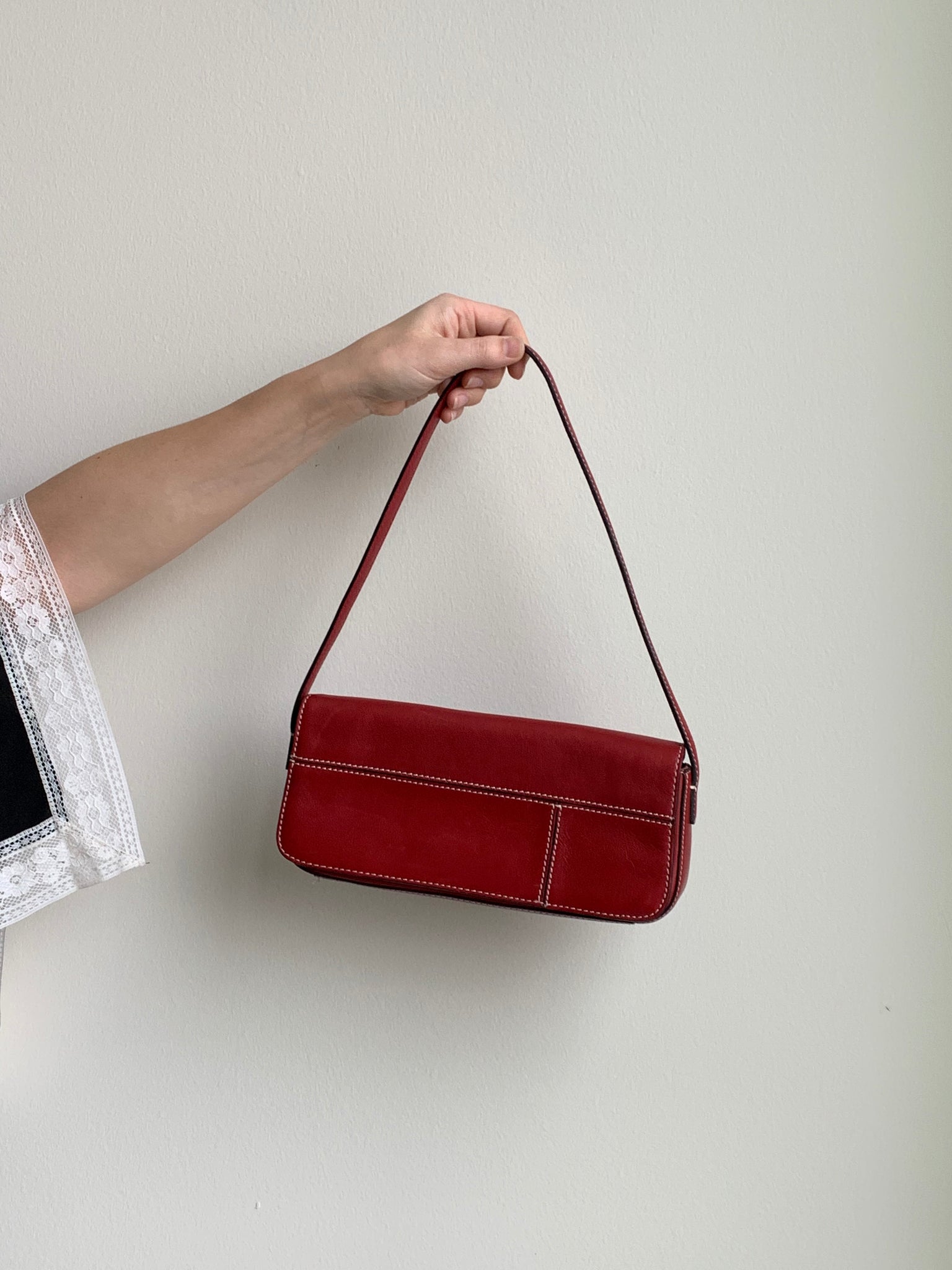 red baguette shoulder bag