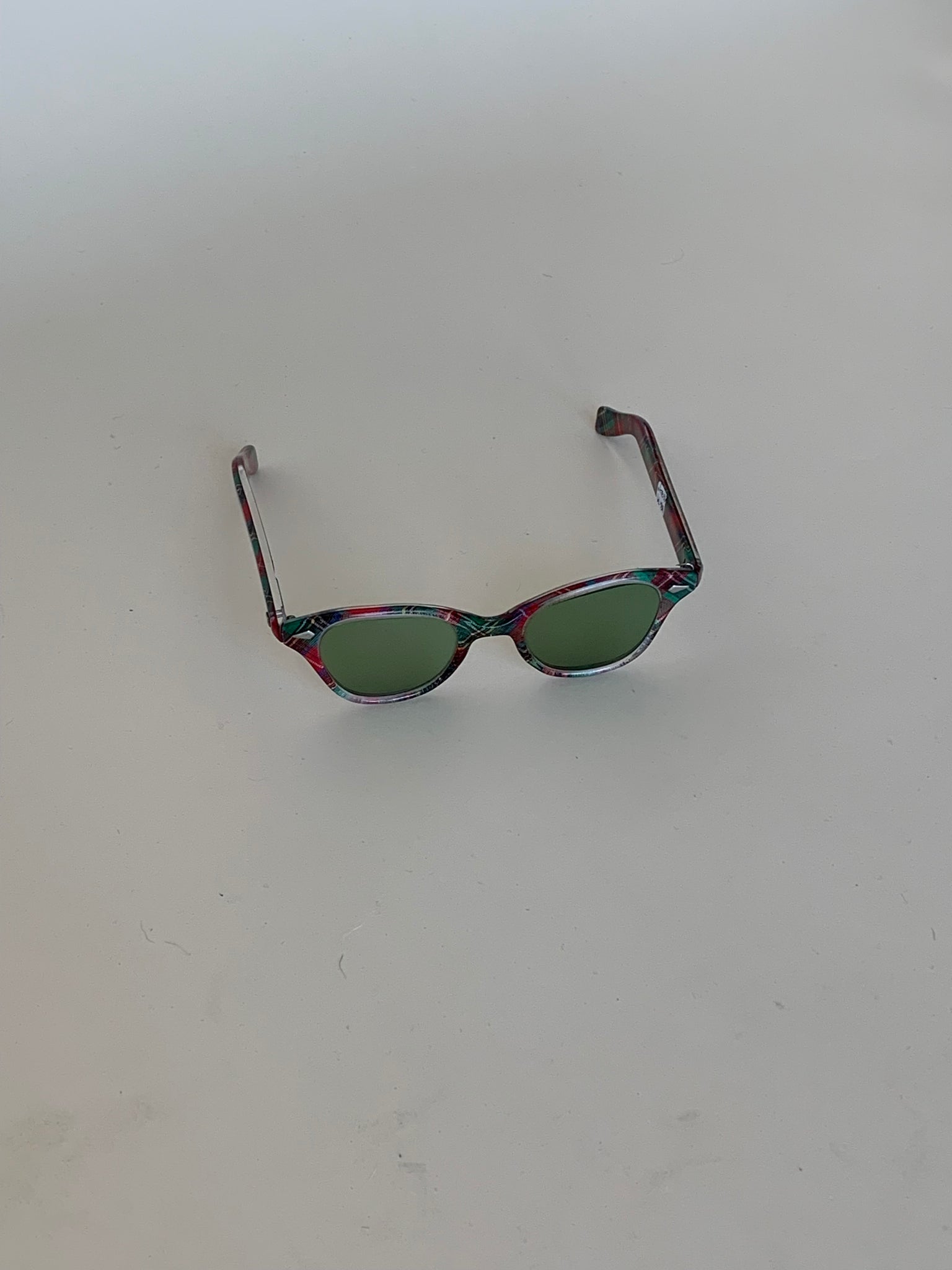 Plaid vintage sunglasses